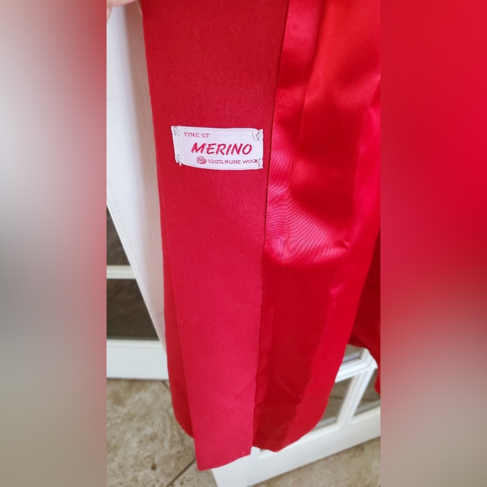 VINTAGE Red Merino wool full length satin lined cape One Size - Picture 10 of 10